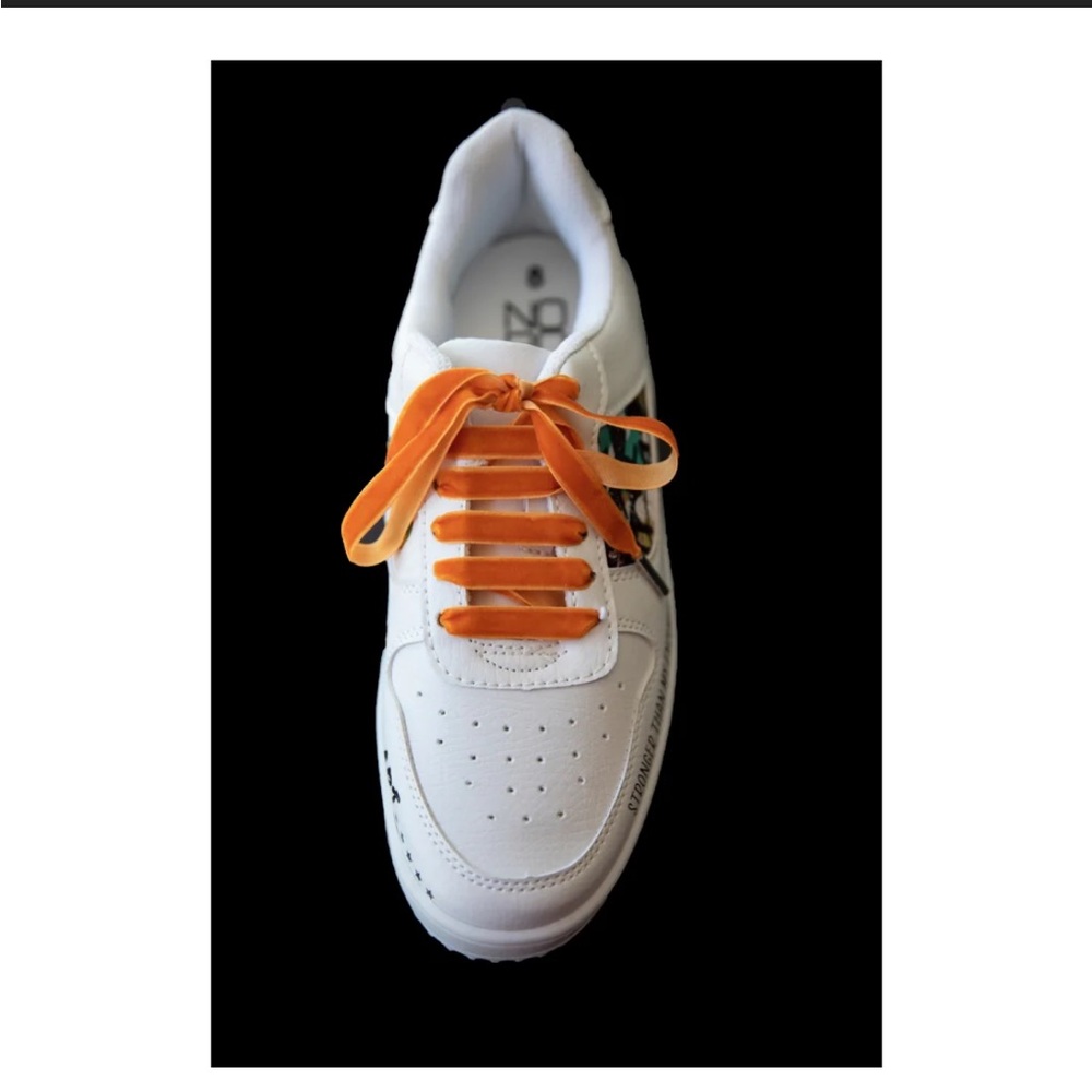 Velvet Glow up Kickstrands Shoelaces